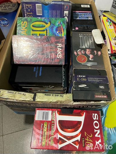 Видеокассеты