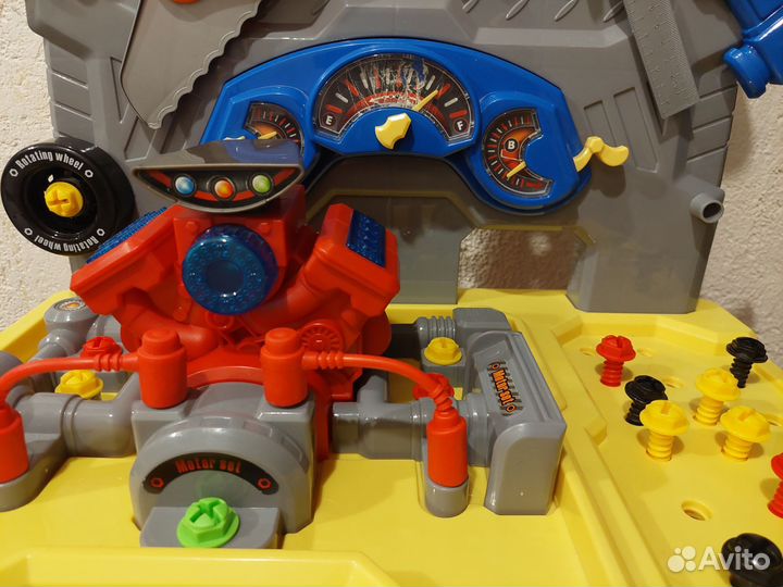 Развивающий стол