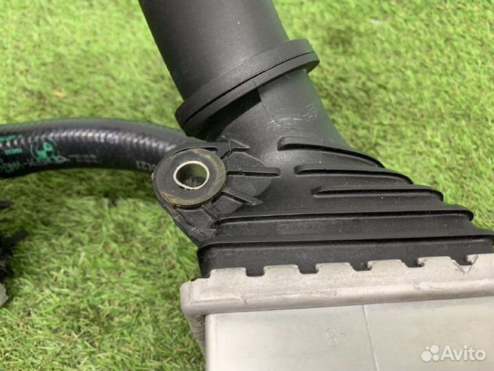 Интеркулер BMW S63 M5 F90 F91 F92