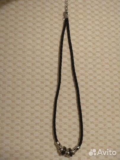 Шнурок на шею