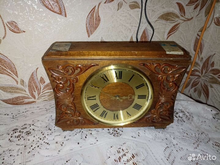 Часы настольные весна СССР