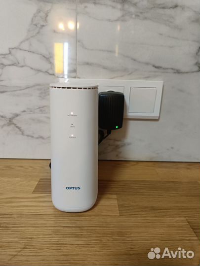 WiFi роутер ZTE Optus MF289D