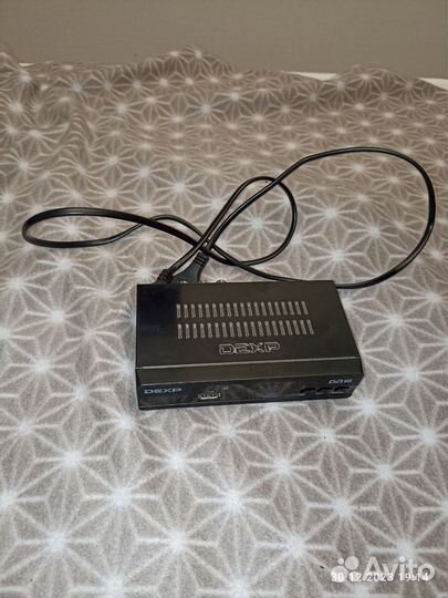 Цифровая тв приставка бу