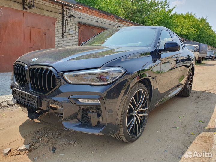 BMW X6 3.0 AT, 2020, битый, 60 000 км