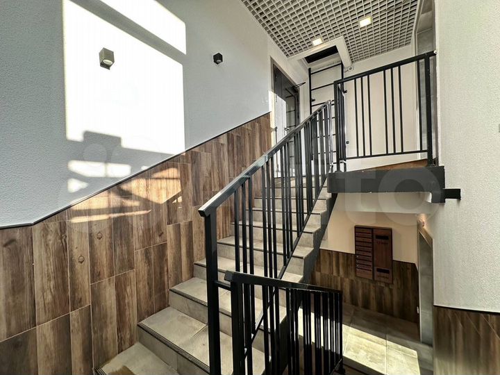 2-к. квартира, 57 м², 2/2 эт.