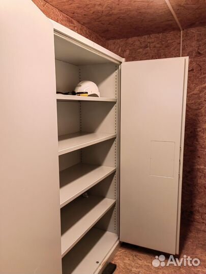 Огнестойкий шкаф, сейф