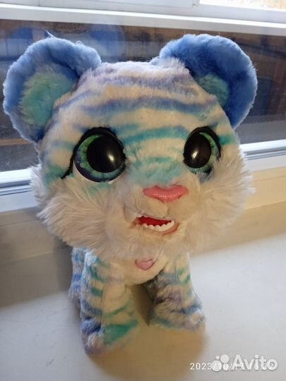 Игрушка интерактивная тигренок