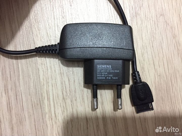 Сетевое зарядное устройство для 