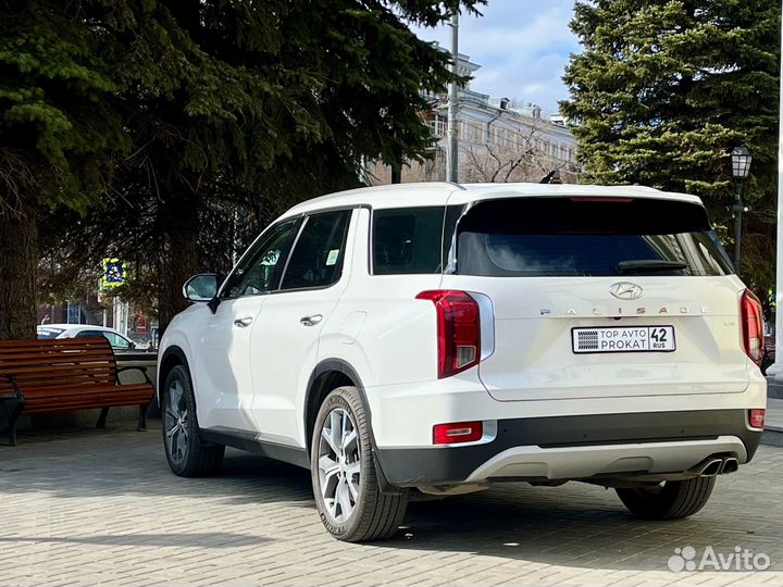 Аренда автомобиля с водителем