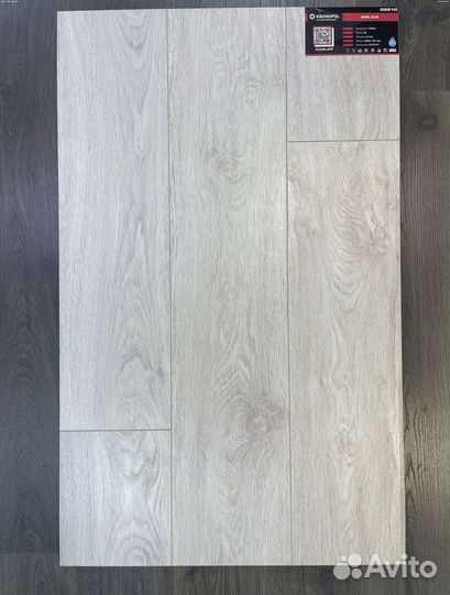 Ламинат новый