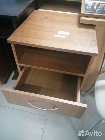 Тумба выкатная