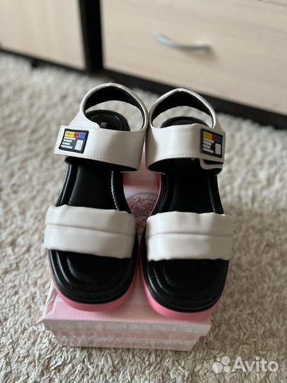 Туфли босоножки 36 новые