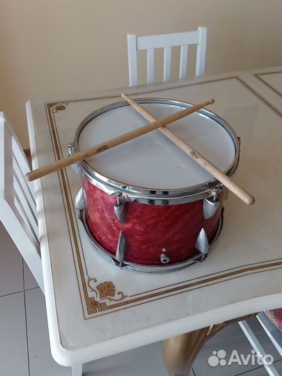 Барабан с палочками