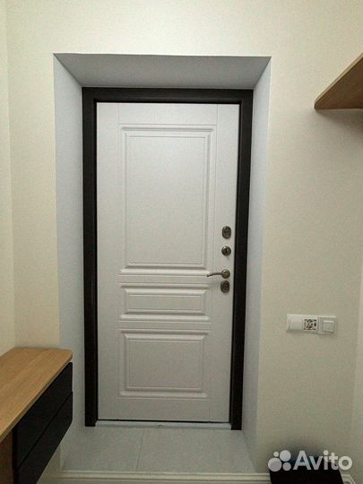 Дверь входная нестандартная
