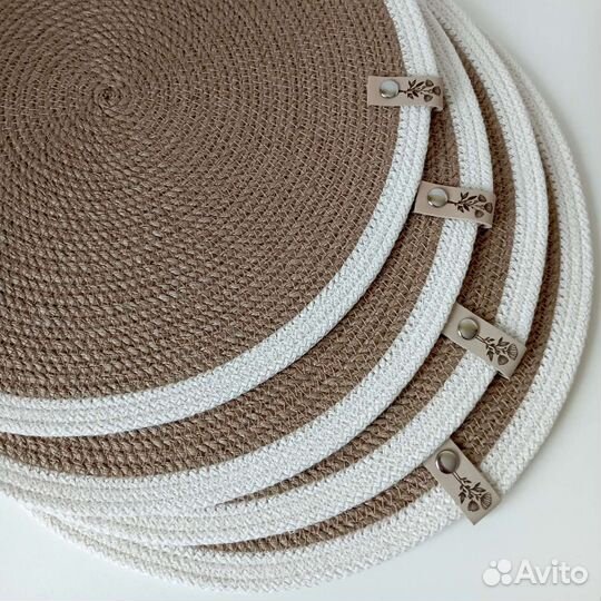 Салфетки сервировочные, ручная работа