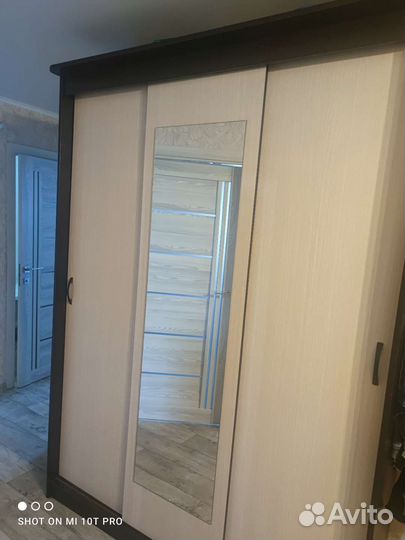Шкаф купе с зеркалом бу белый