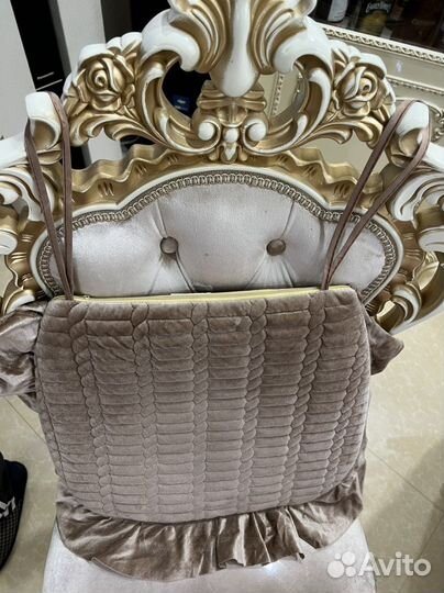 Коврики для стульев