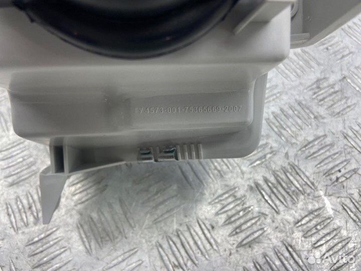 Фара левая Лада 2110