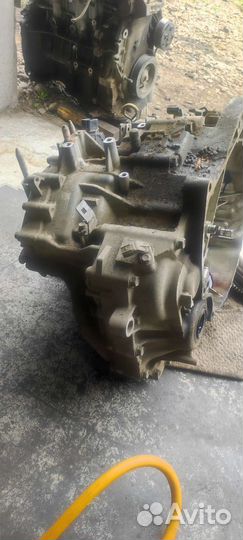 Коробка передач R 20 A