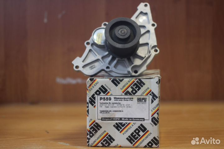 Помпа, водяной насос audi A4/A6/ A8 2.5TDI p559