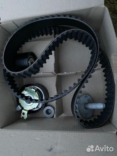 Ремень грм к-кт renault 1.6 16v 132 зубца