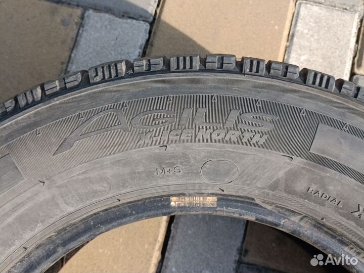 Michelin Agilis X-Ice North 235/65 R16C 115R