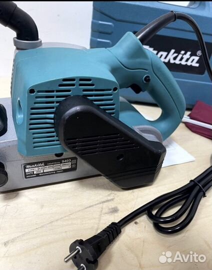 Ленточная шлифмашина makita 9403