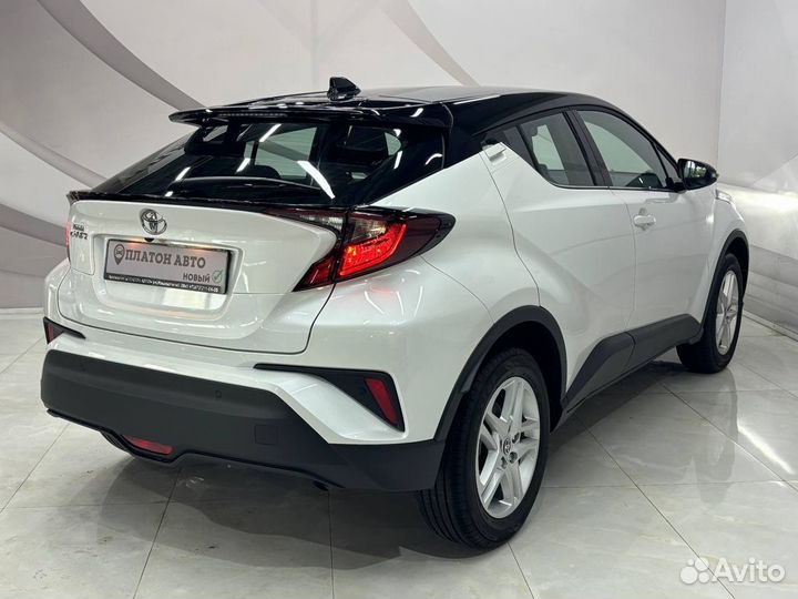 Toyota C-HR 2.0 CVT, 2022, 50 км