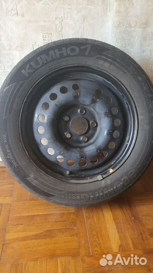 Kumho Ecowing ES01 KH27 205/60 R16
