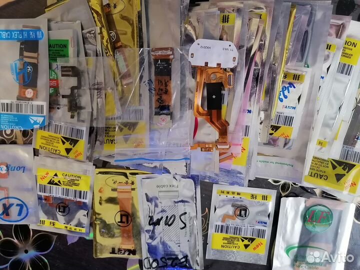 Запчасти на старые телефоны