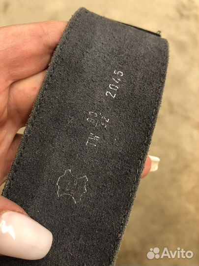 Ремень с красивой пряжкой черный