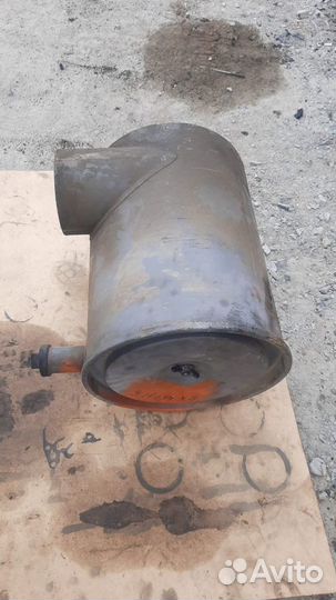 Корпус воздушного фильтра Hitachi EX450H-5