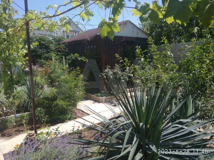 Дом 186 м² на участке 5,8 сот.