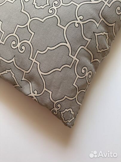 Декоративные подушки hm