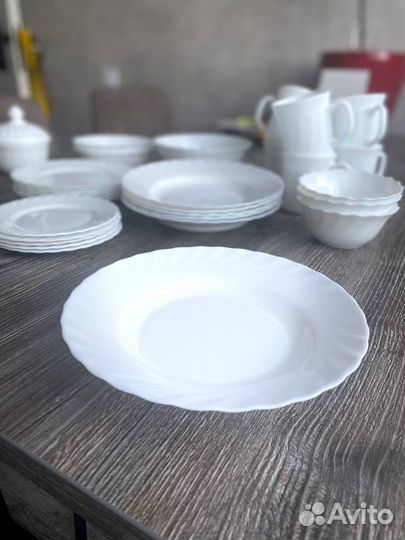 Набор столовой посуды 