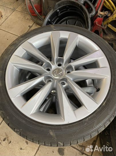 Колеса с сборе lexus r18