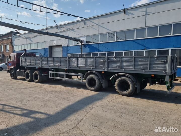 КамАЗ 54115 с полуприцепом, 1985