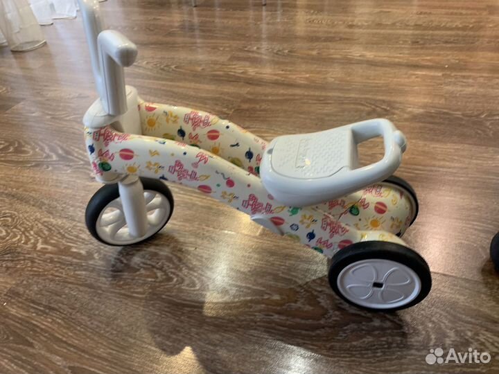 Беговел chillafish для малышей от 1 года