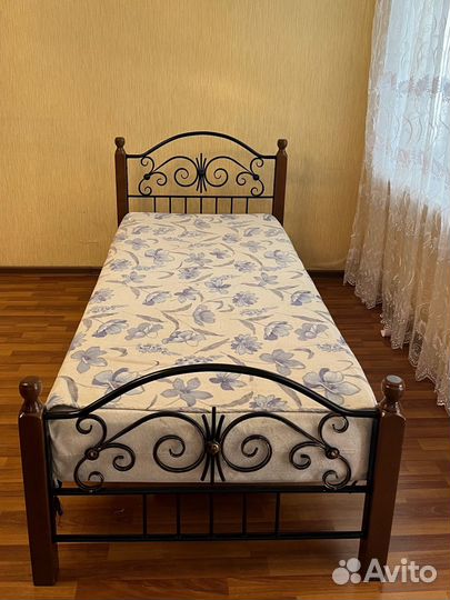 Кровать полуторка бу