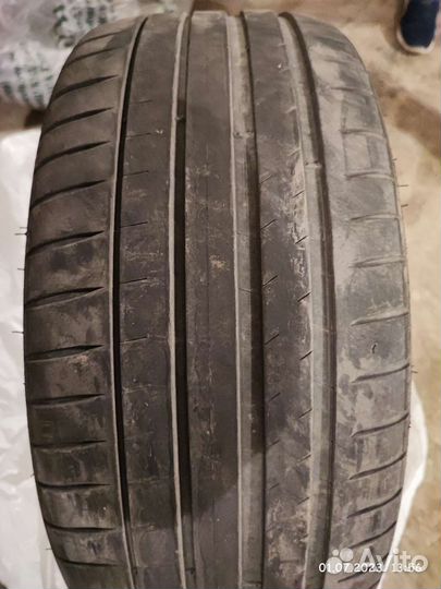 Michelin Pilot Sport 4 225/40 R18 92W