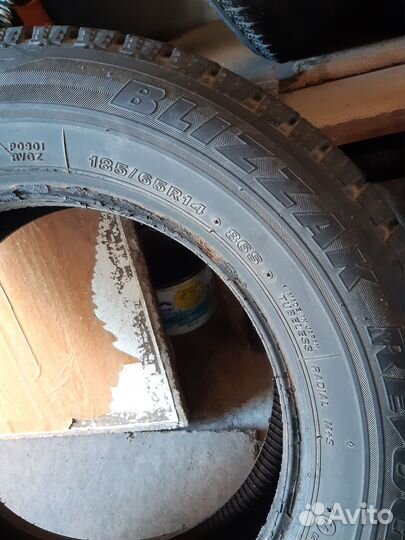 Bridgestone Blizzak Revo1 185/65 R14