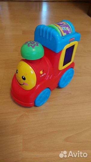 Паровозик fisher price