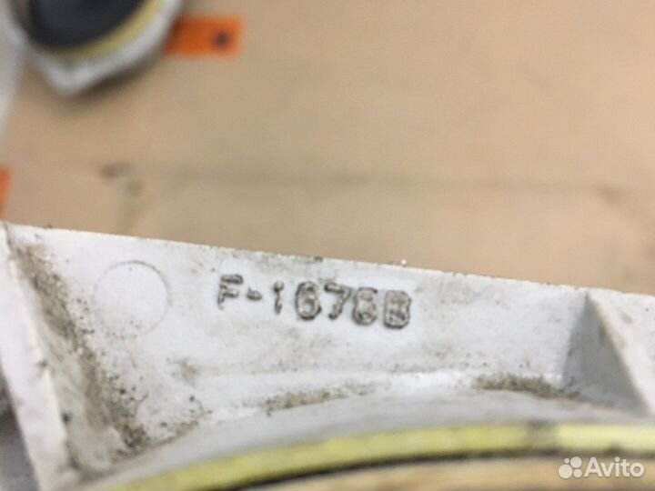 Динамик с двери Toyota 4Runner (2609)