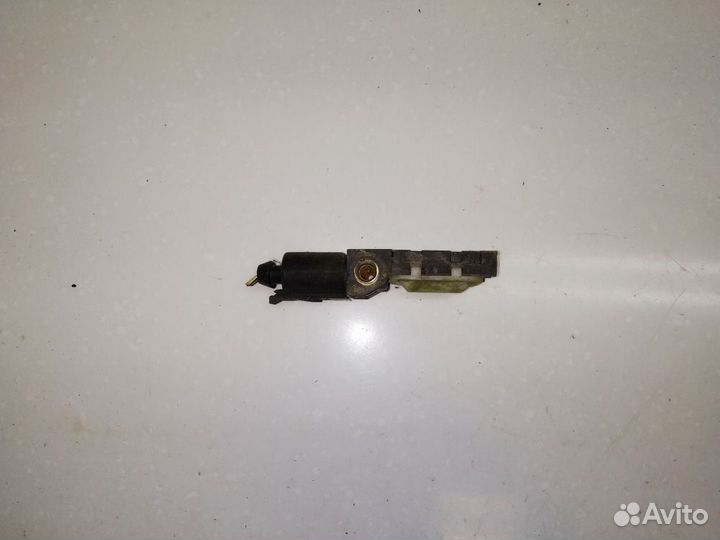 Датчик удара передний Mitsubishi Colt Z3