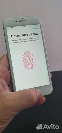iPhone 8, 64 ГБ