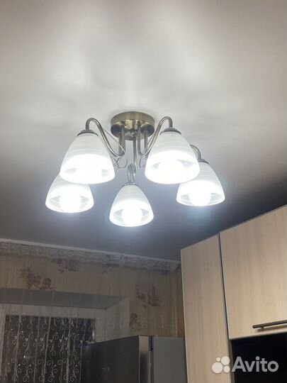 Люстра потолочная как новая