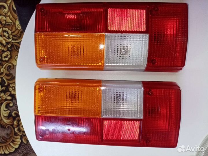 Фонарь задний ваз-2105 прав/лев