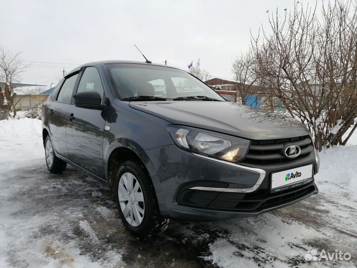 LADA Granta 1.6 МТ, 2020, 32 200 км