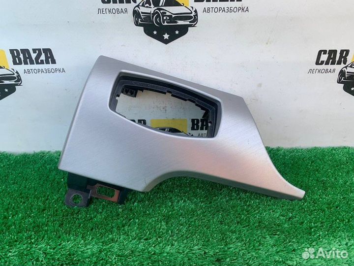 Накладка передней панели Ford Mustang