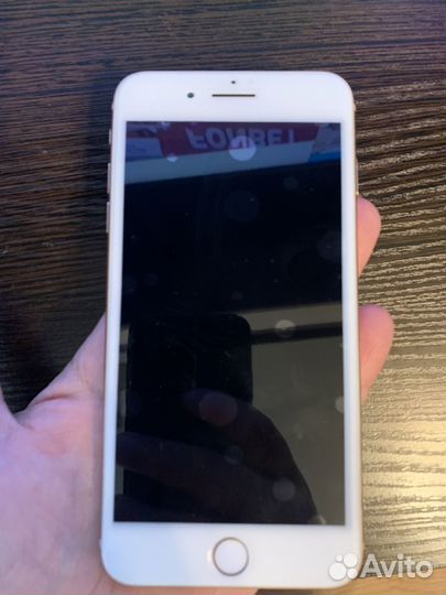 iPhone 8 Plus, 64 ГБ